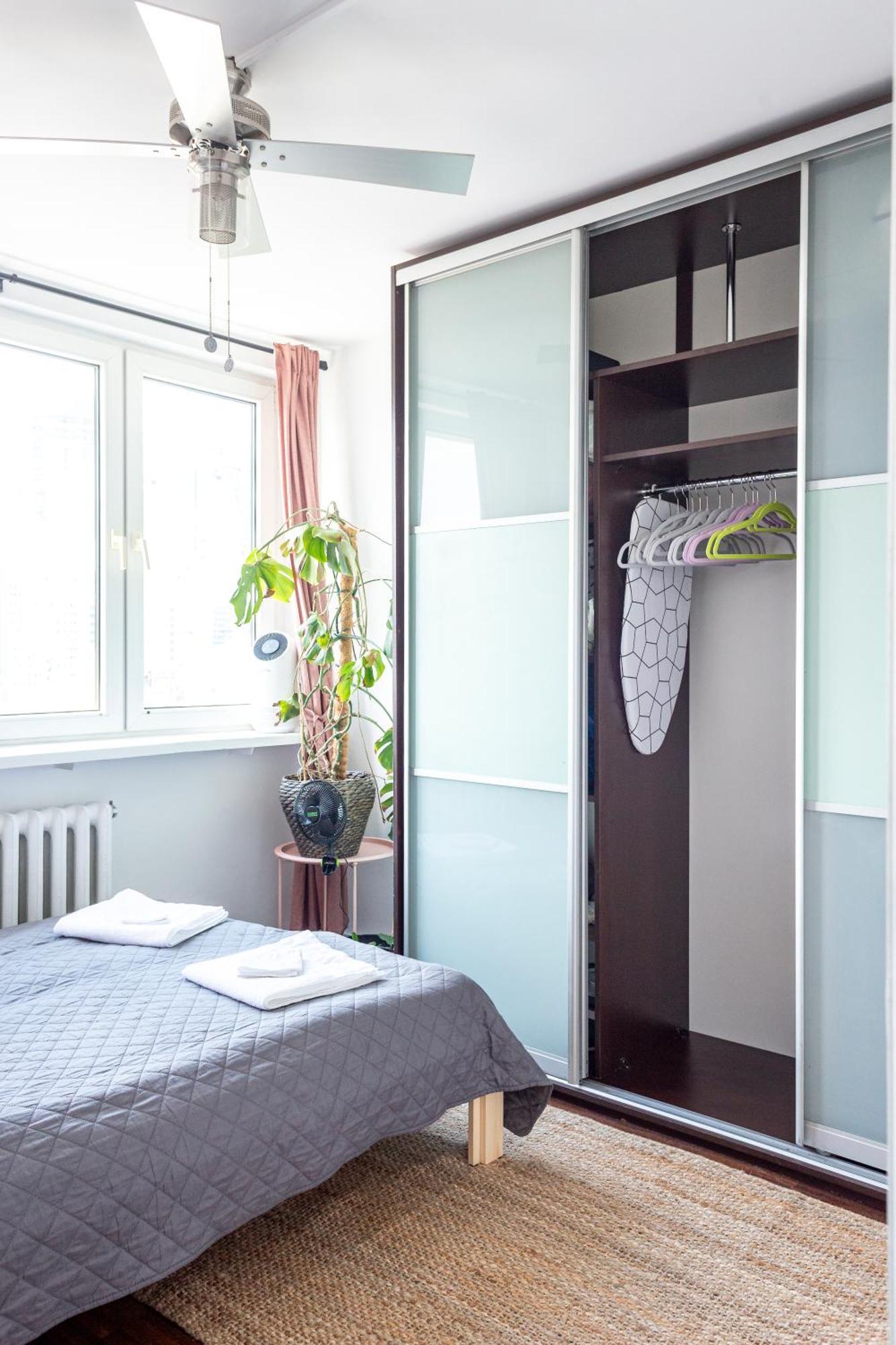 Iron Sunset Apartment Varşovia Exterior foto