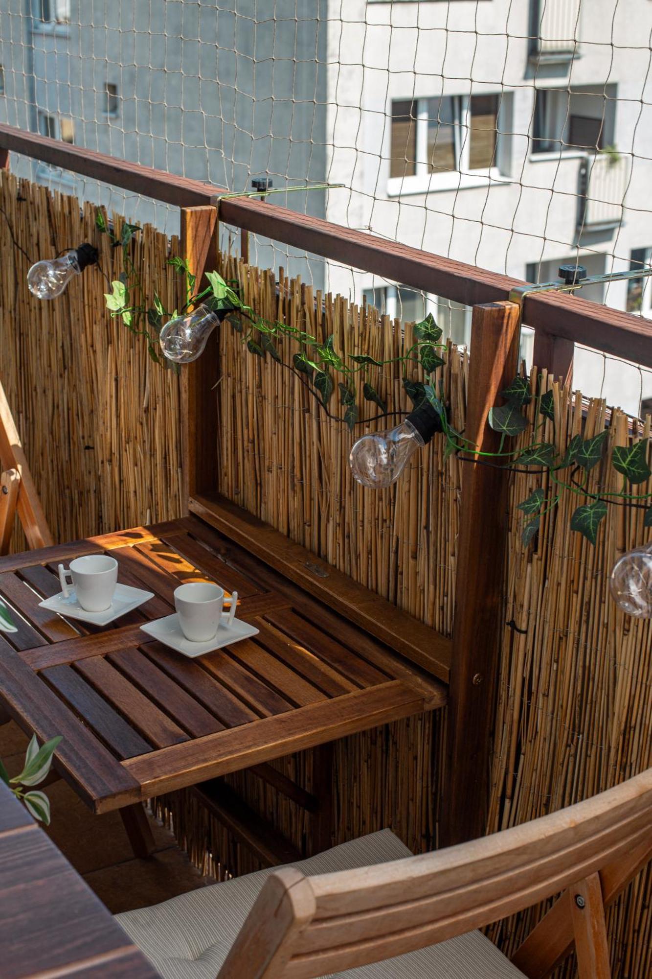 Iron Sunset Apartment Varşovia Exterior foto